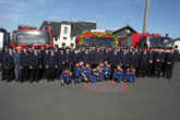 Gruppenfoto vor FZG_kl.JPG (45564 Byte)